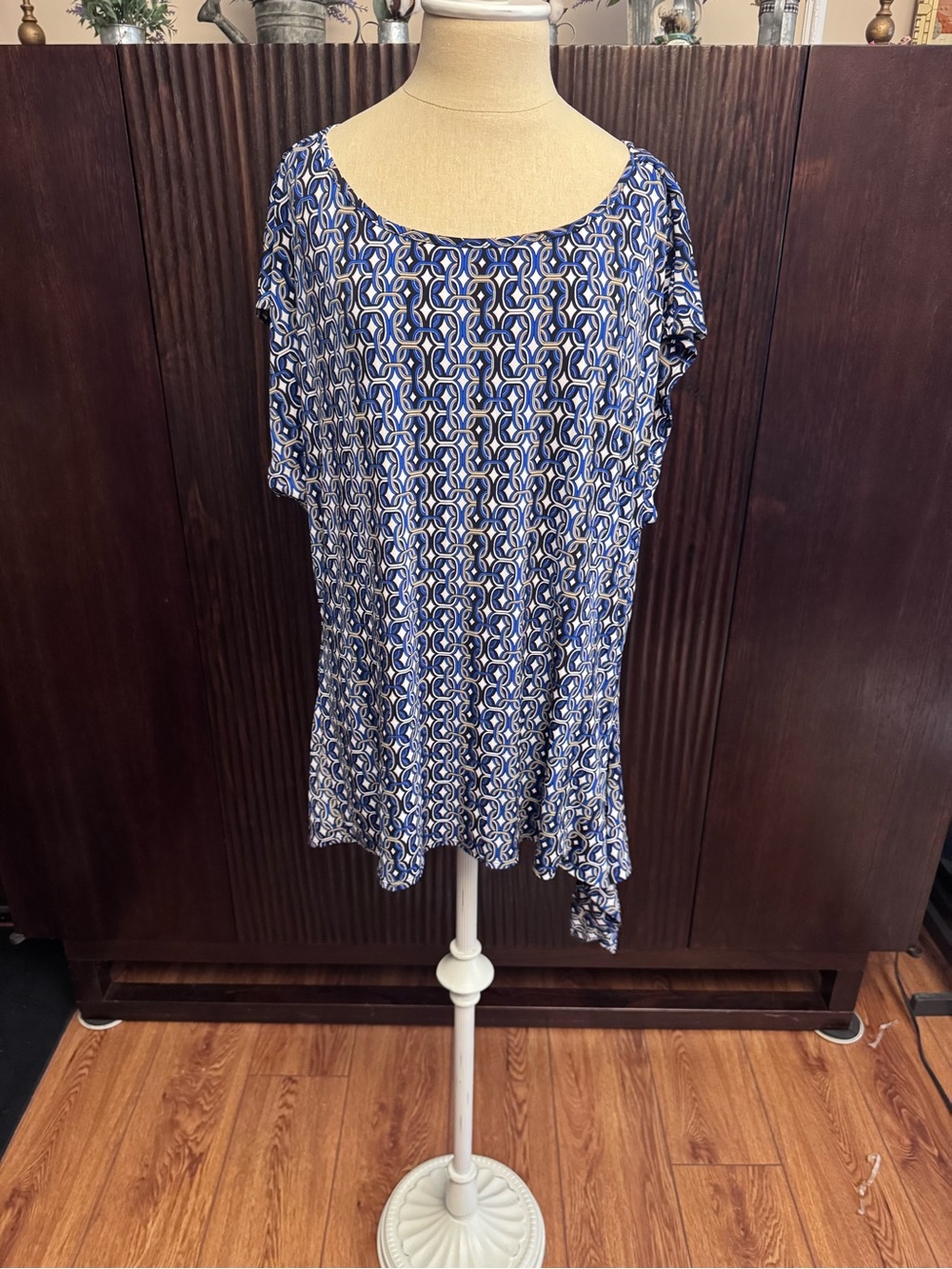 Laundry By Shelli Segal Blue and White Geometric Tunic